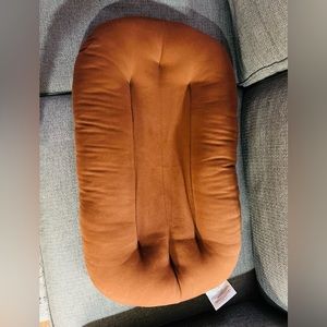 Snuggle Me Infant Lounger